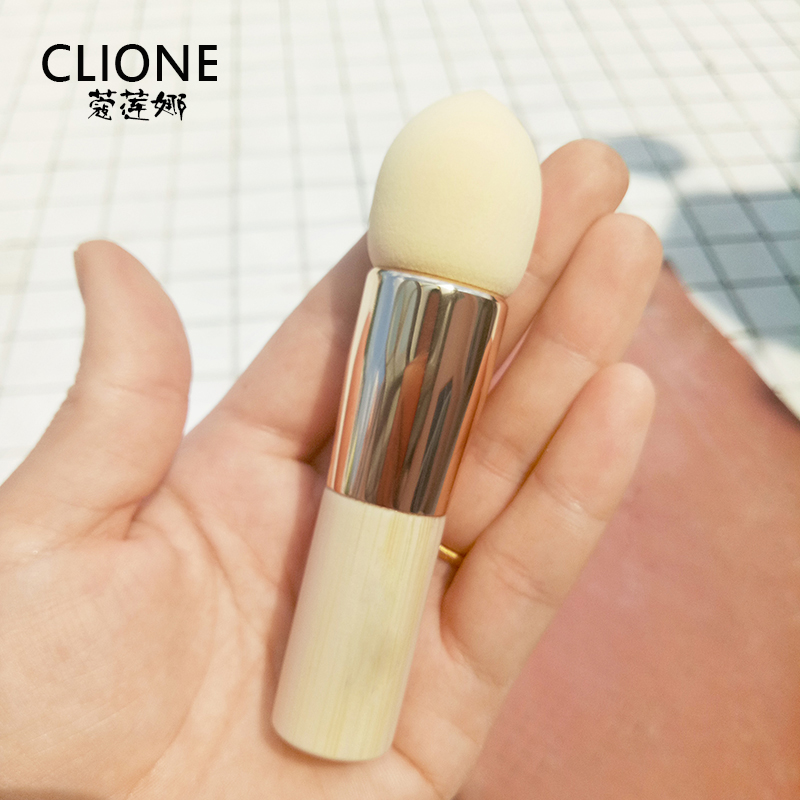 foundation brush